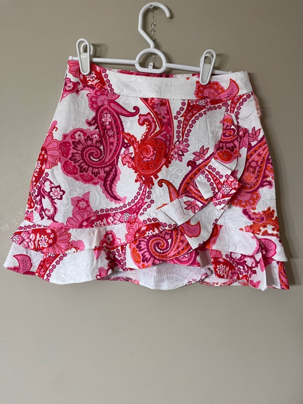 SHEIN White Mini Skirt with Pink & Red Paisley Ruffles